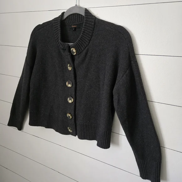 Quince Small Gray Cropped Cardigan Sweater with Button 100% Organic Cotton - Picture 5 of 8